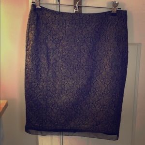 NWOT Ann Taylor gold pattern pencil skirt - 0P